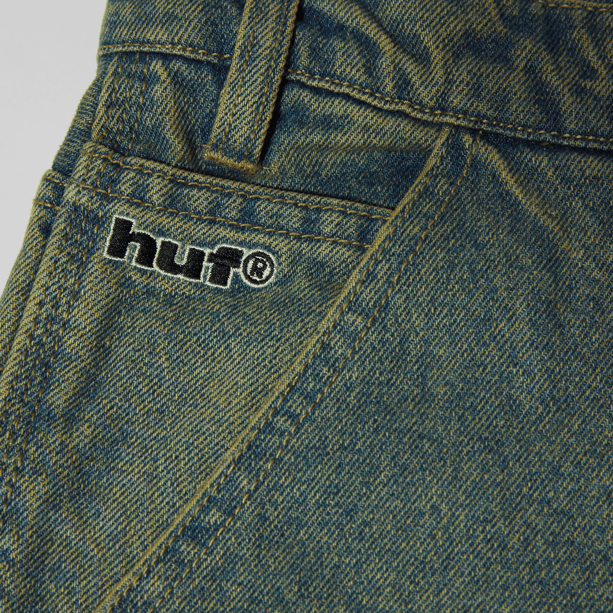 Kinda Loose Double Knees