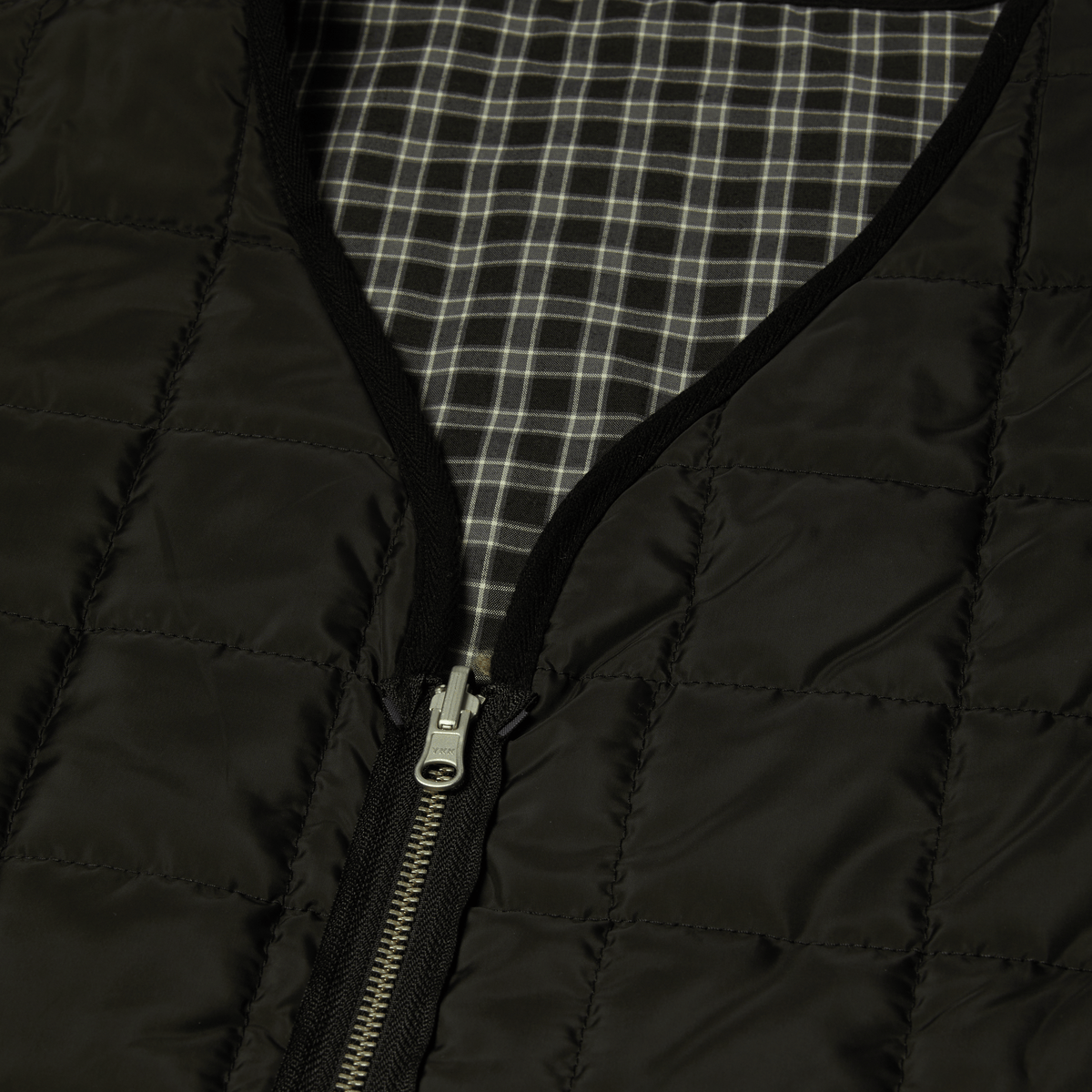 Poynter Reversible Vest
